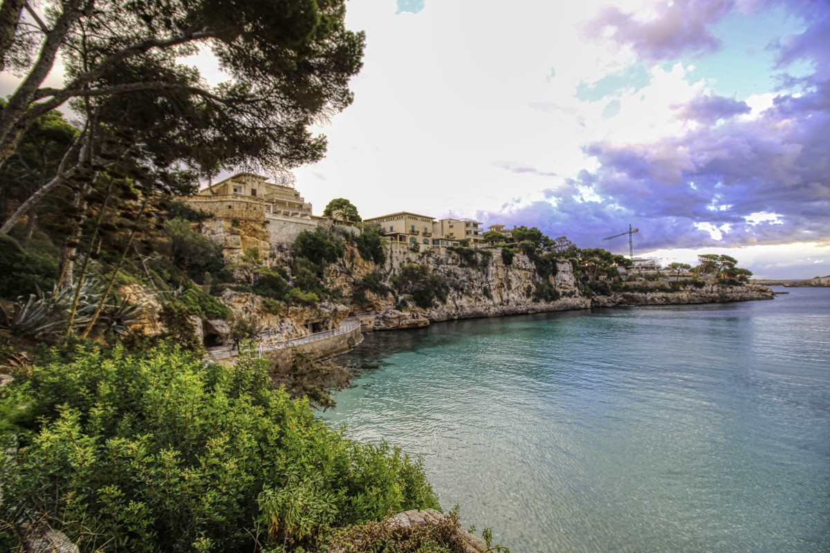 Schönes rustikales Haus zum Renovieren auf einem Grundstück von 3,8 Hektar zwischen Manacor und Calas de Mallorca