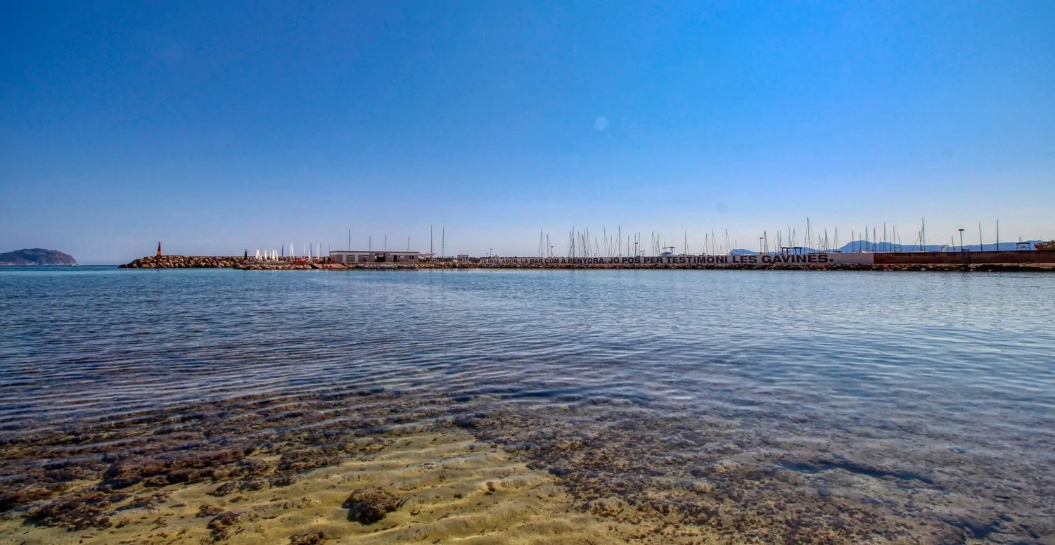 SECRET MARKETING. Interessante Investition in diese Immobilie mit spektakulärem Blick auf die Bucht von Alcudia in Muro