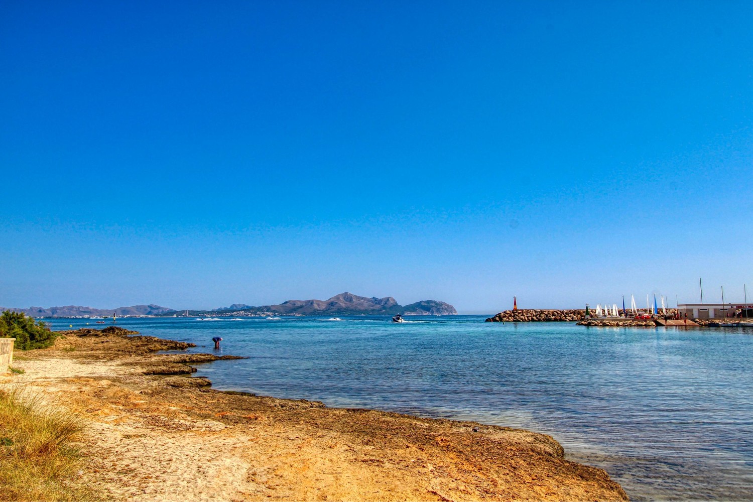 SECRET MARKETING. Interessante Investition in diese Immobilie mit spektakulärem Blick auf die Bucht von Alcudia in Muro