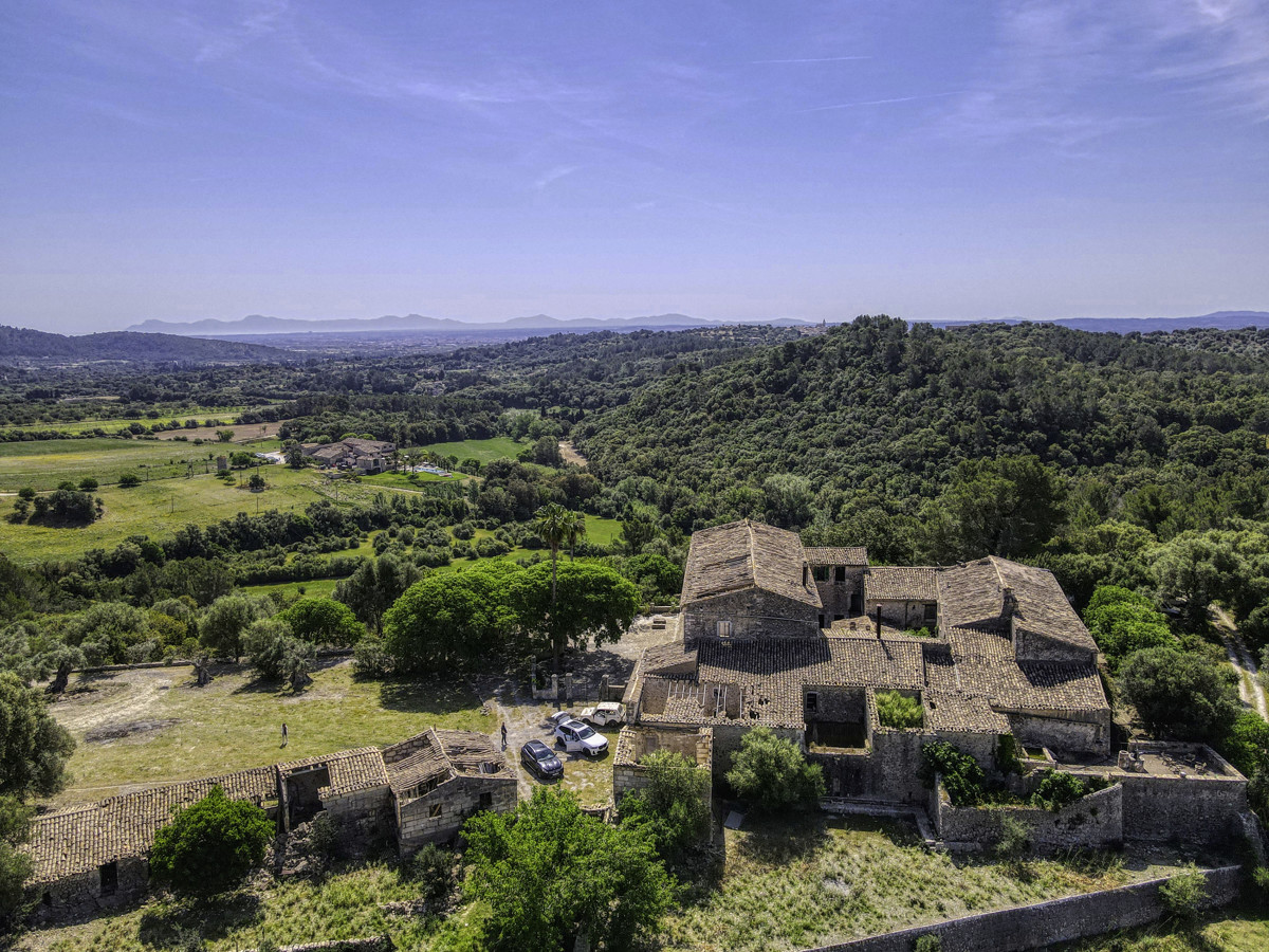 En venta fantástica Finca Histórica que data del siglo XIII en la Serra de Tramuntana en Campanet