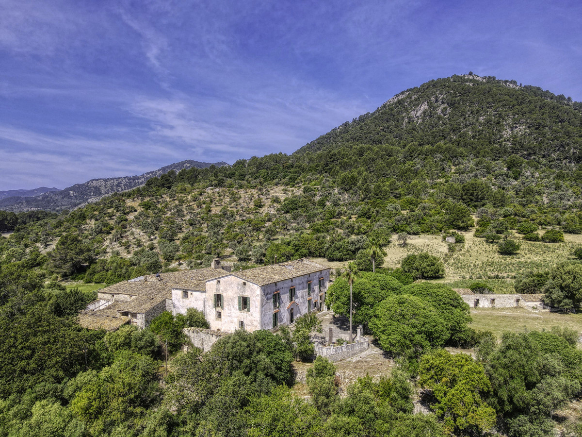 En venta fantástica Finca Histórica que data del siglo XIII en la Serra de Tramuntana en Campanet