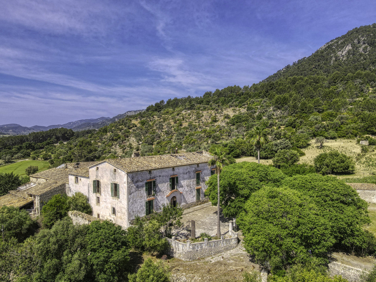 En venta fantástica Finca Histórica que data del siglo XIII en la Serra de Tramuntana en Campanet