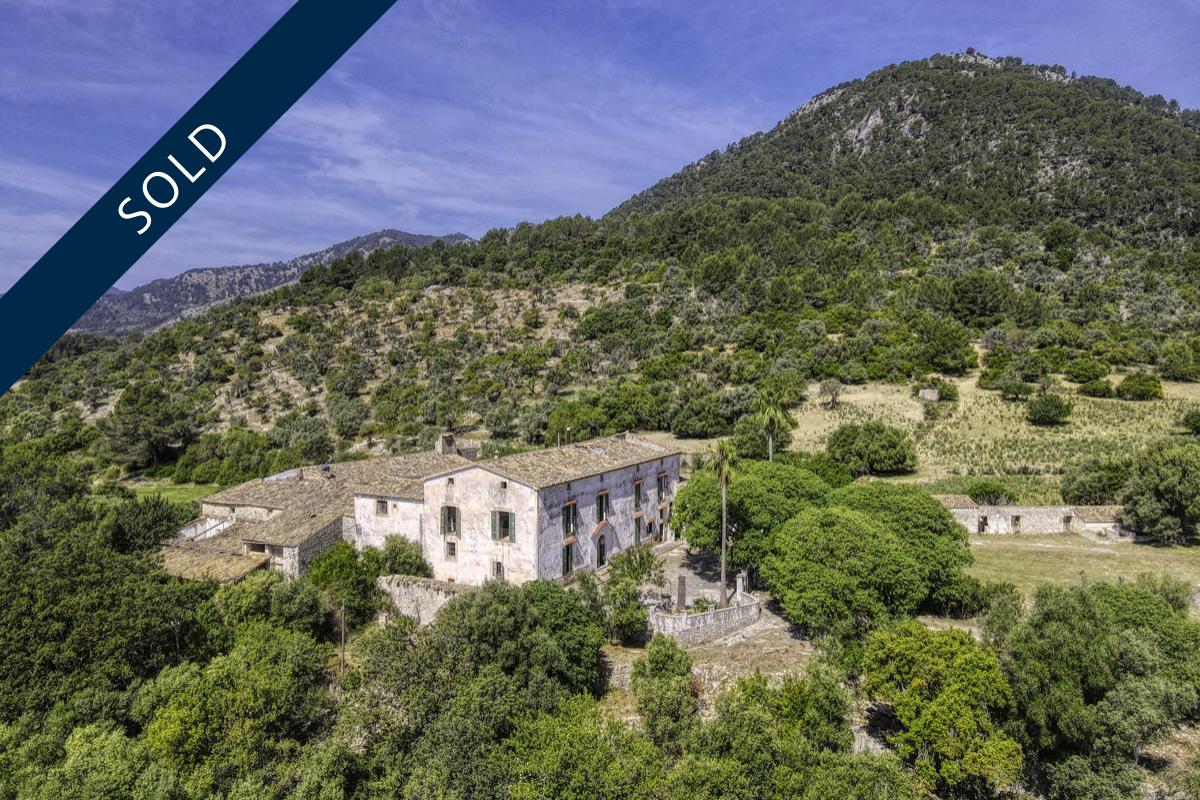 En venta fantástica Finca Histórica que data del siglo XIII en la Serra de Tramuntana en Campanet