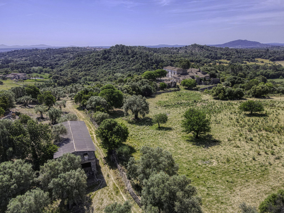 En venta fantástica Finca Histórica que data del siglo XIII en la Serra de Tramuntana en Campanet