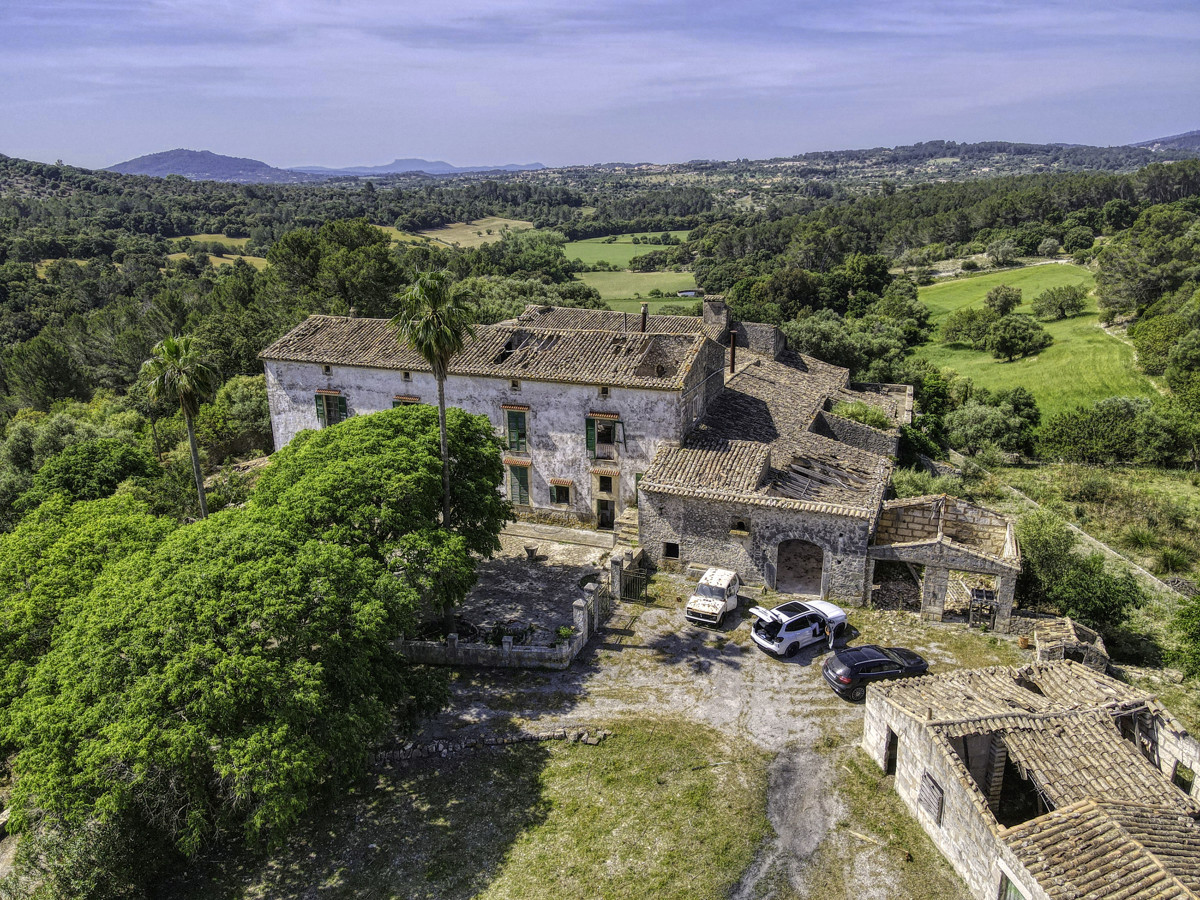 En venta fantástica Finca Histórica que data del siglo XIII en la Serra de Tramuntana en Campanet