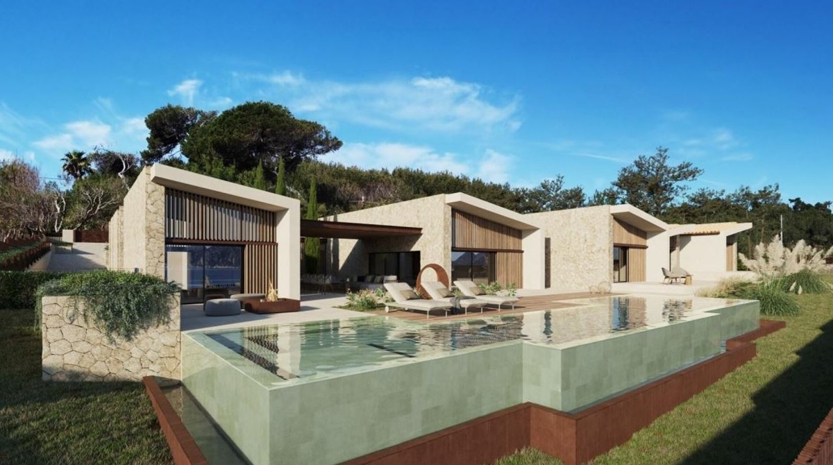 Luxury-sea-front-villa-in-exclusive-area-Mal-Pas-Alcudia