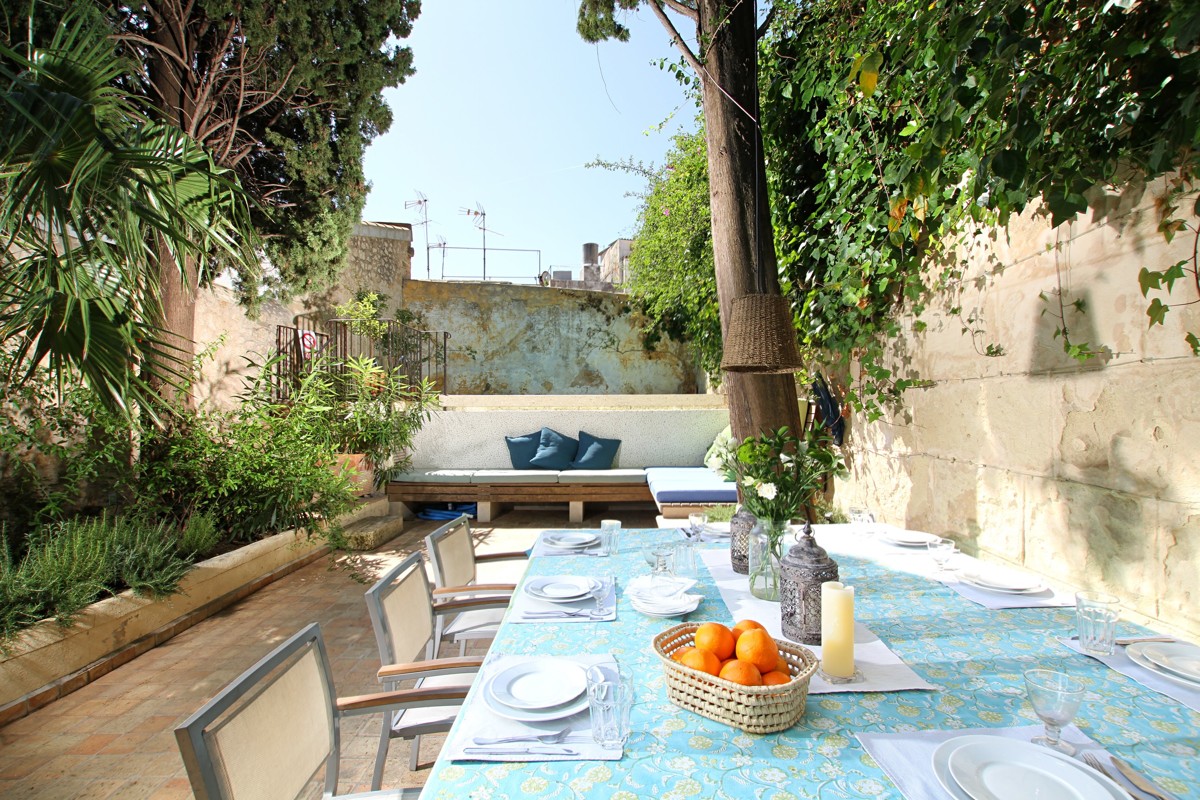 Casa-con-piscina-y-licencia-vacacional-en-pueblo-de-Pollensa