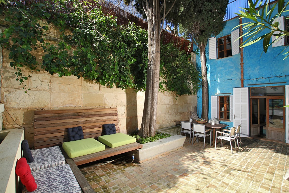 Casa-con-piscina-y-licencia-vacacional-en-pueblo-de-Pollensa
