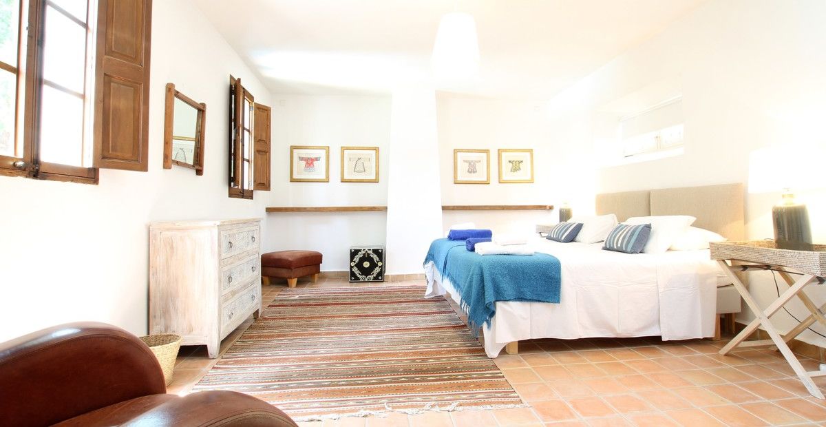Haus-mit-Pool-und-Ferien-Lizenz-in-Pollensa-Village