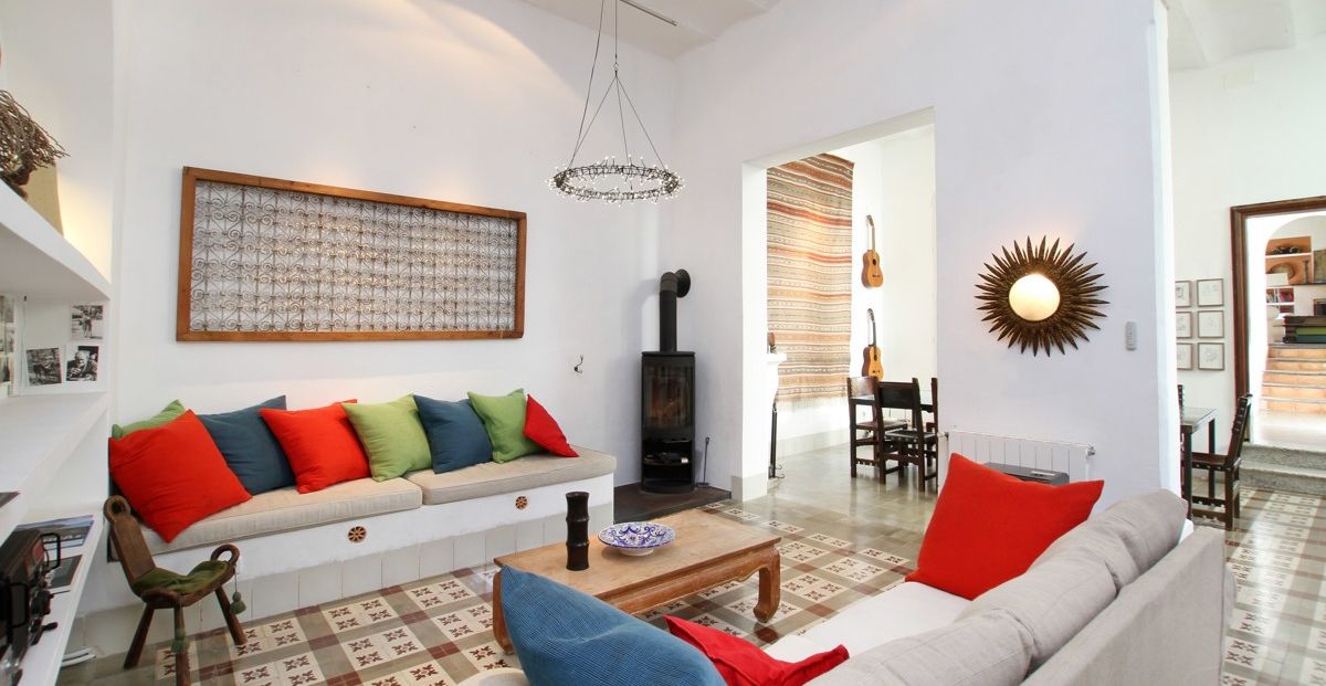Haus-mit-Pool-und-Ferien-Lizenz-in-Pollensa-Village