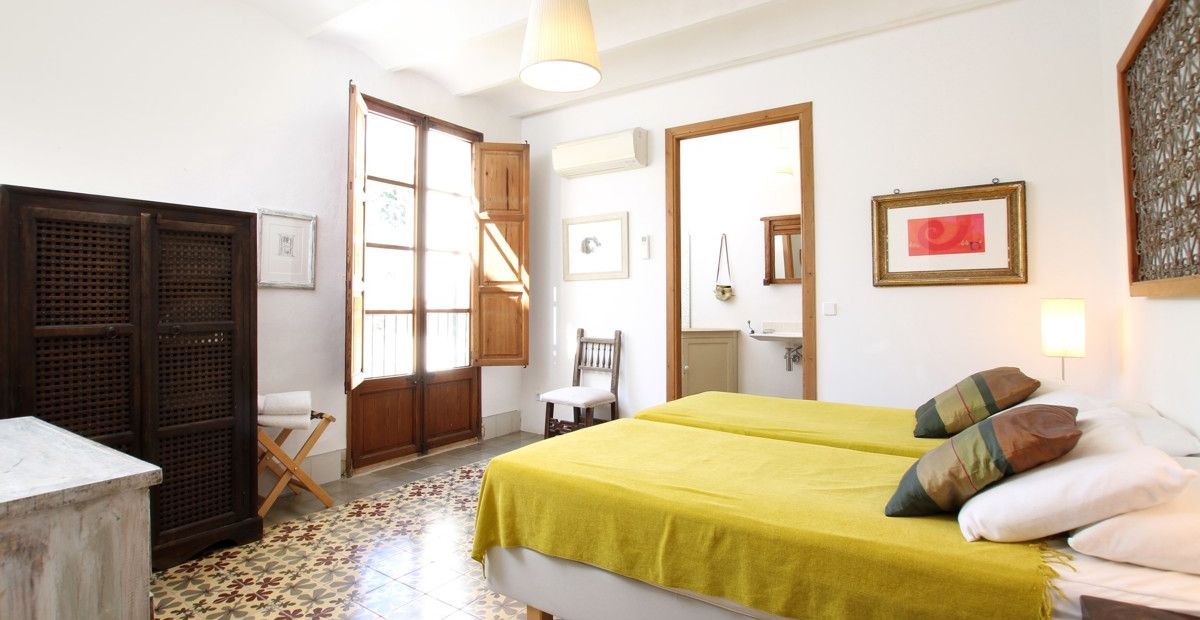 Haus-mit-Pool-und-Ferien-Lizenz-in-Pollensa-Village