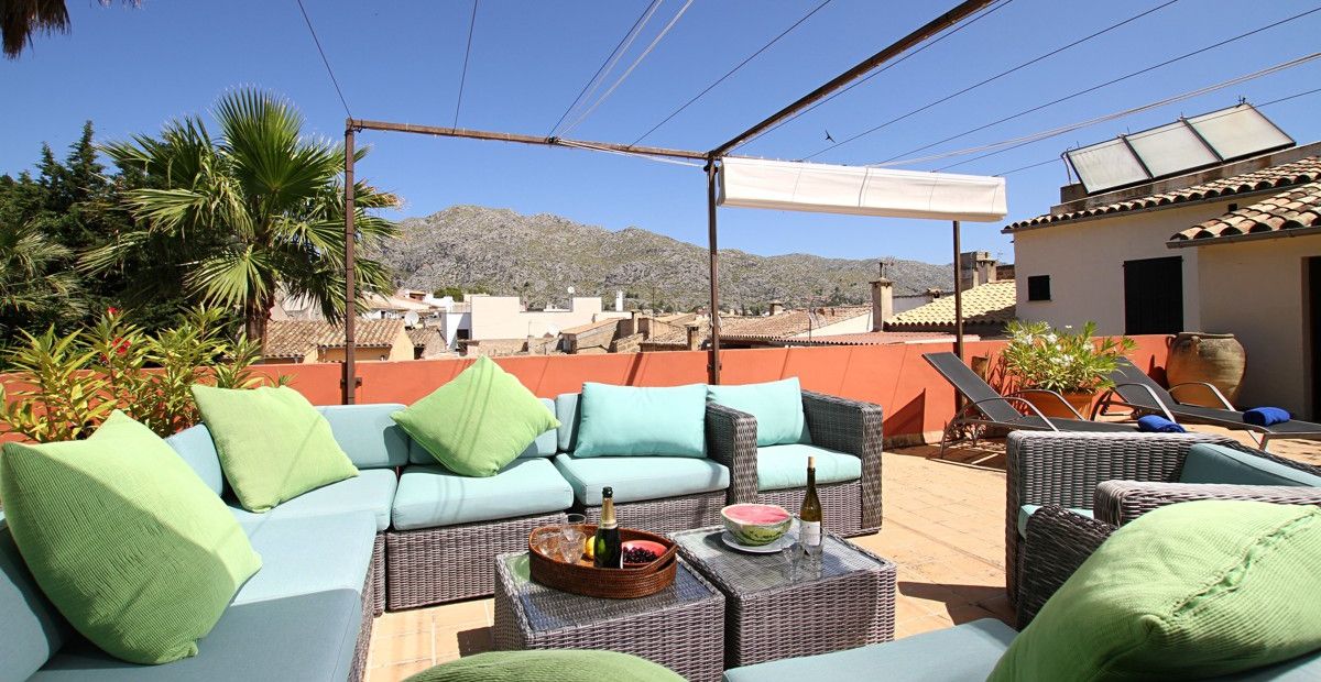 Haus-mit-Pool-und-Ferien-Lizenz-in-Pollensa-Village