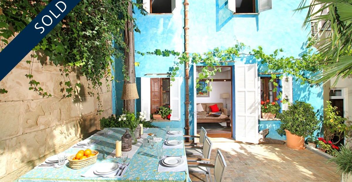 Haus-mit-Pool-und-Ferien-Lizenz-in-Pollensa-Village