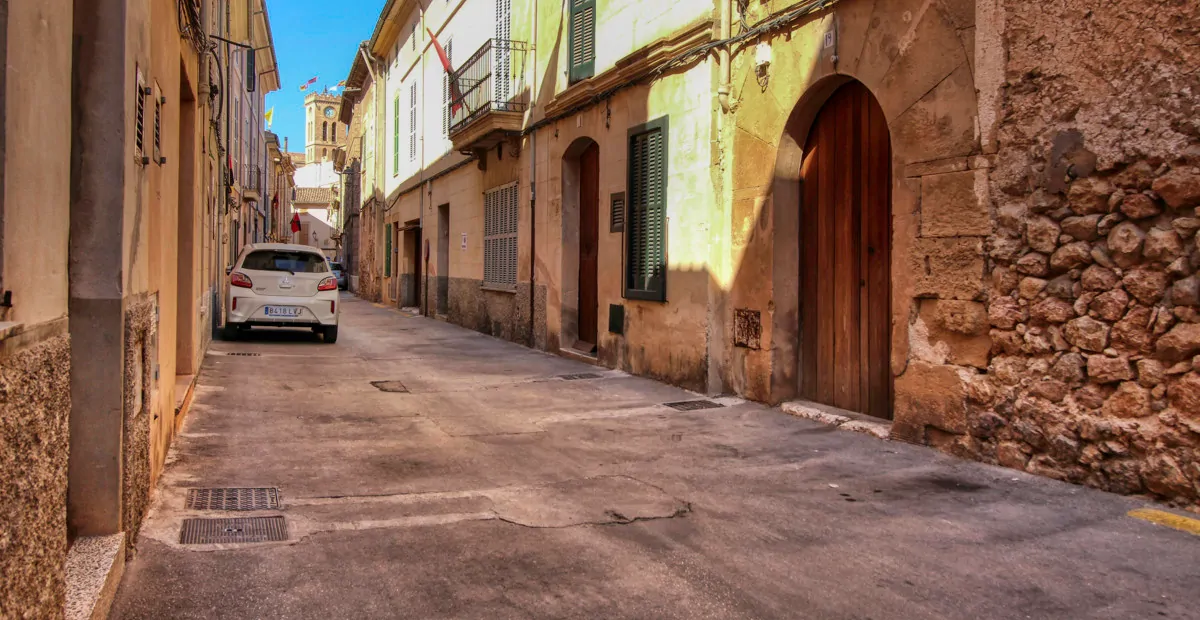 Historisches-Dorf-Haus-in-Pollensa-zu-reformieren