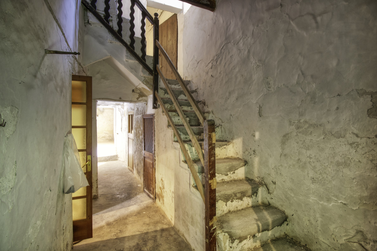 Histórica-casa-de-pueblo-en-Pollensa-para-reformar