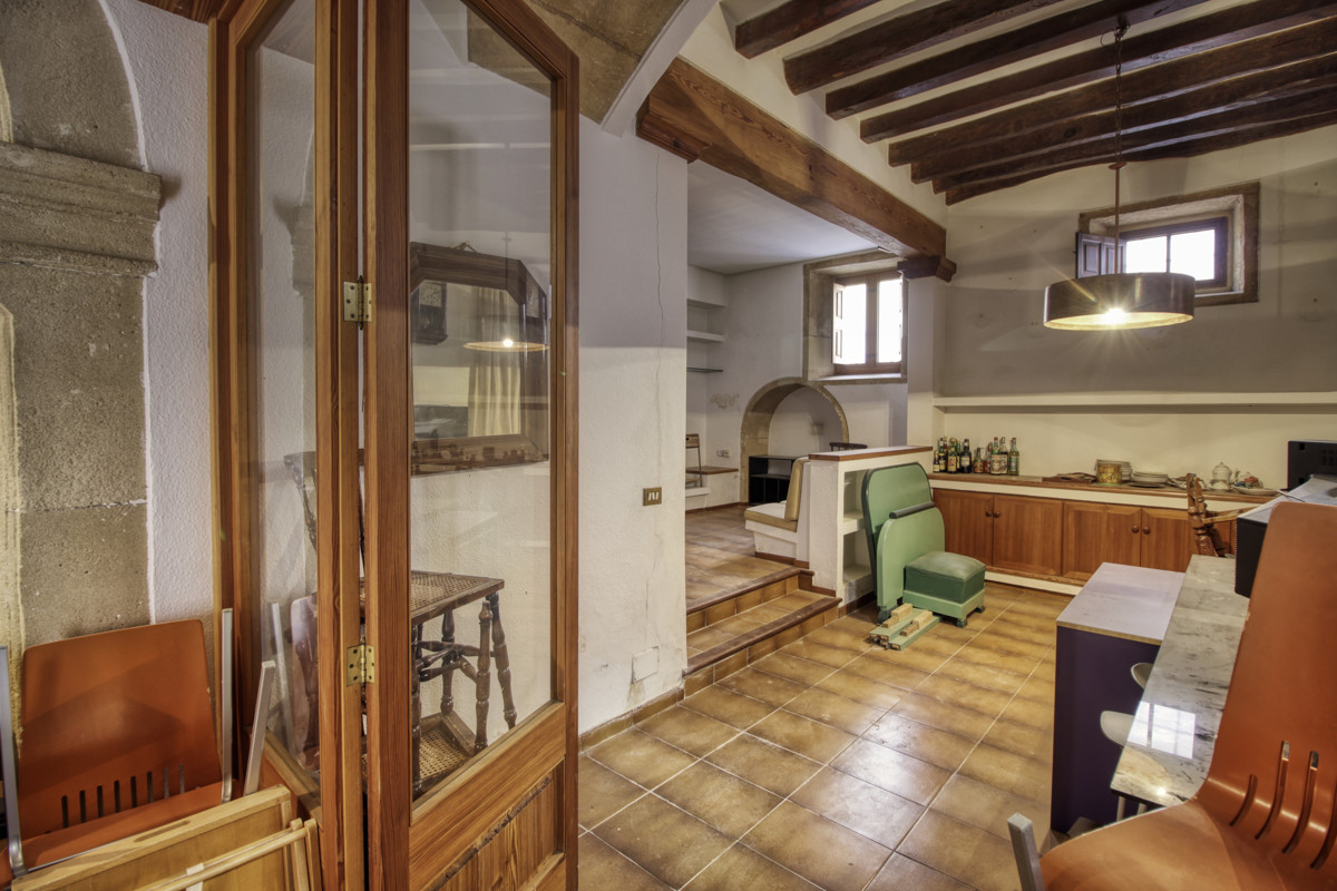 Histórica-casa-de-pueblo-en-Pollensa-para-reformar