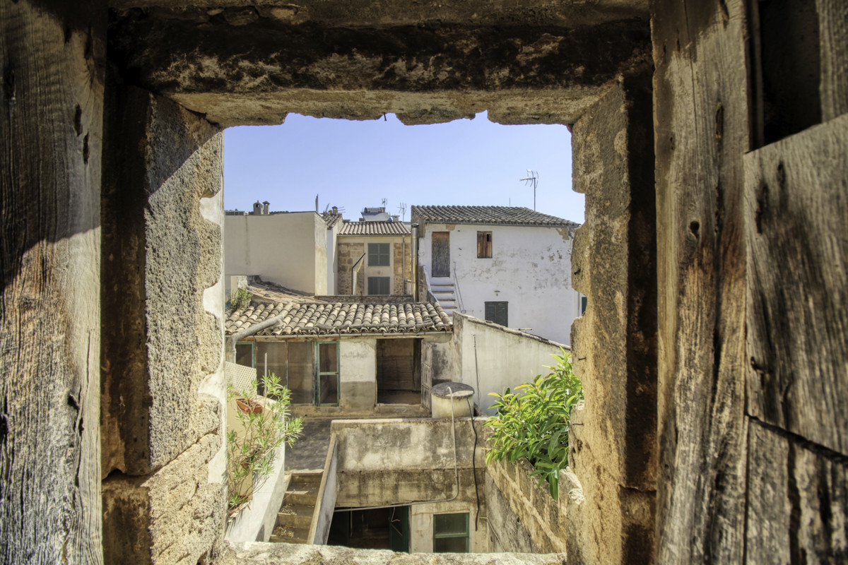 Histórica-casa-de-pueblo-en-Pollensa-para-reformar