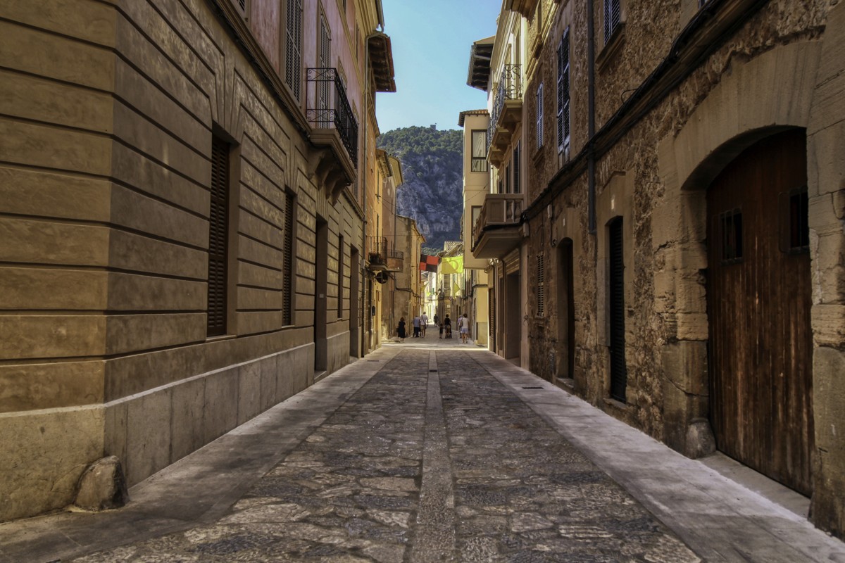Histórica-casa-de-pueblo-en-Pollensa-para-reformar