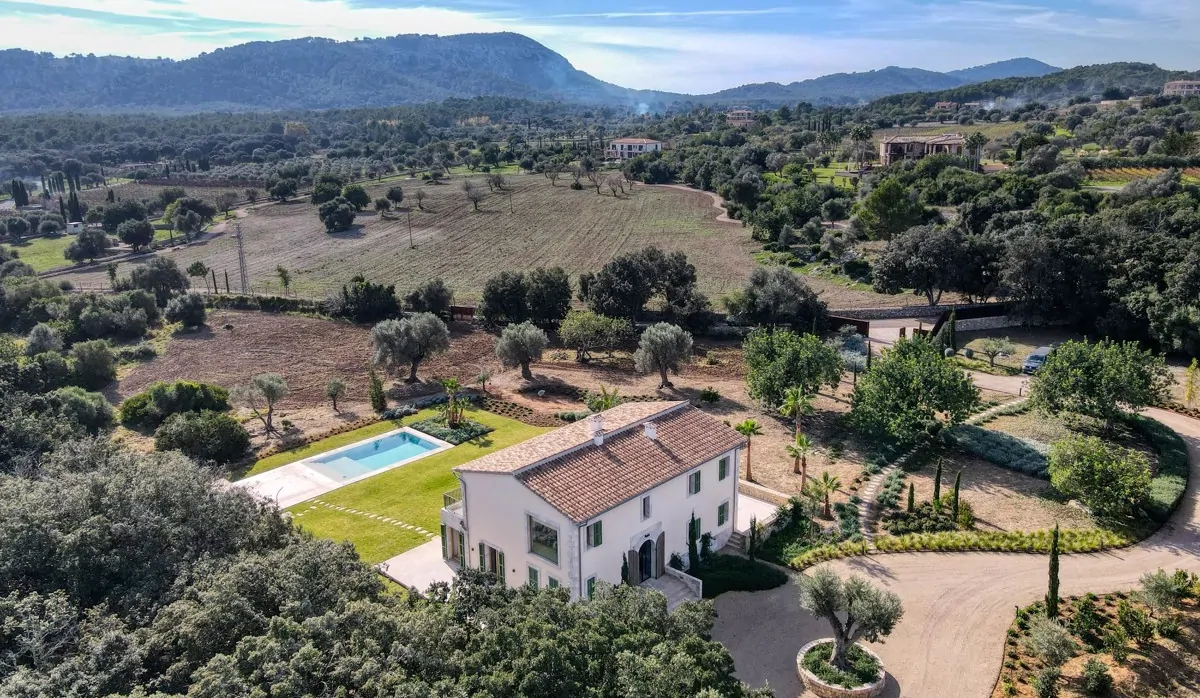 Finca-Pollensa-Pool-View (2)