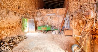 von_poll_real_estate_property_ES223743853_image_14