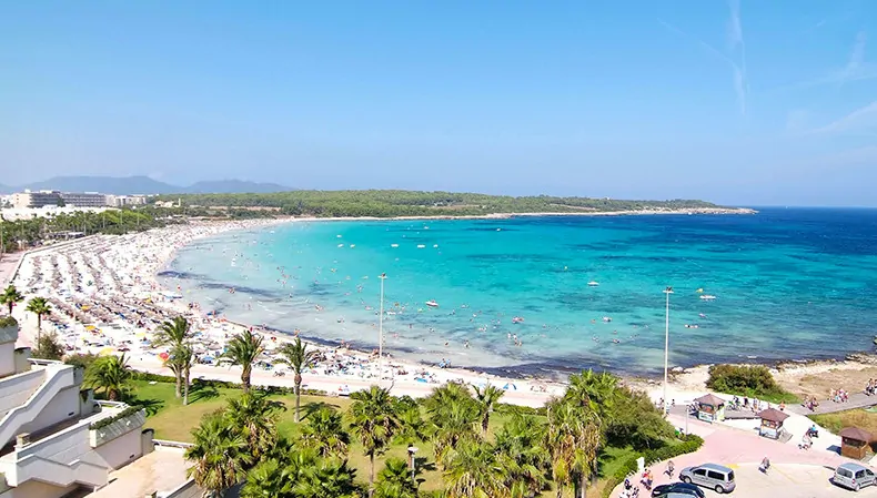 Luxus-Appartement-mit-Pool-Sa-Coma-Mallorca