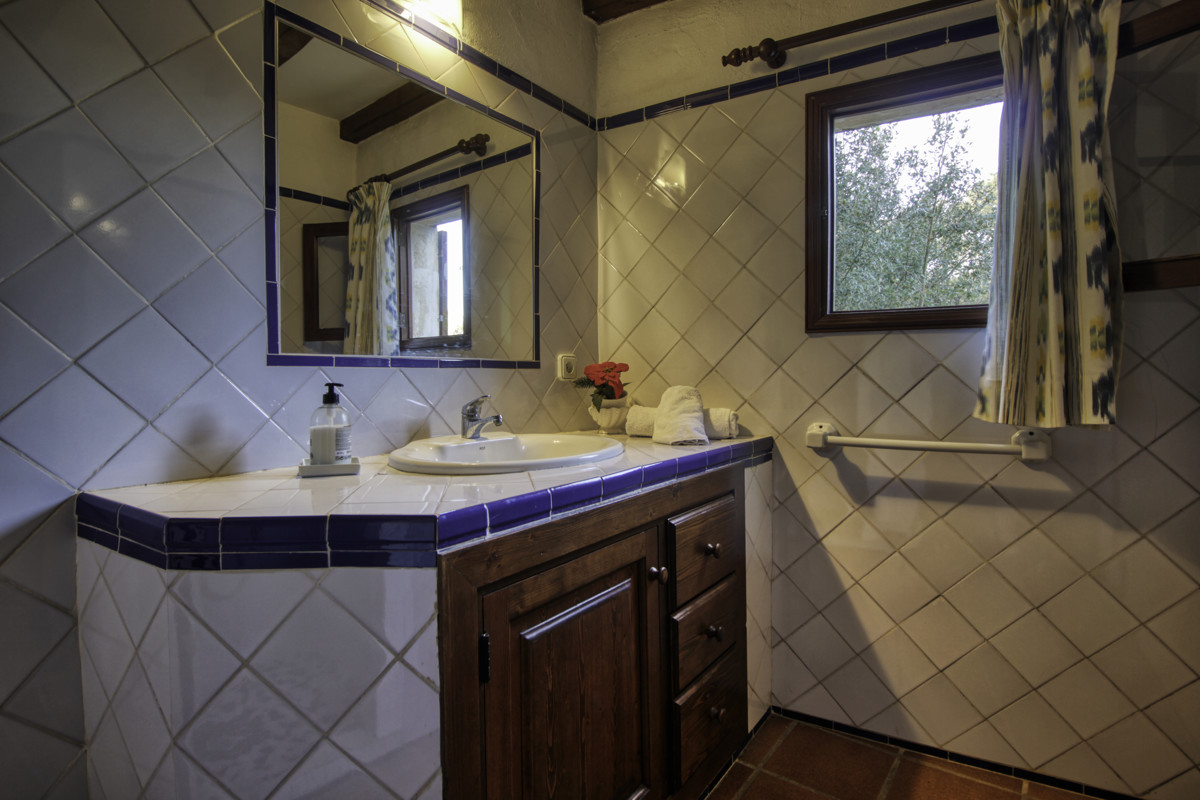 Finca-con-piscina-y-licencia-vacacional-en-Pollensa