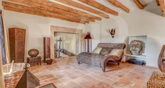 von_poll_real_estate_property_ES223974_image_9