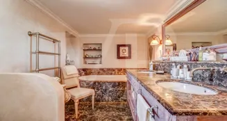 von_poll_real_estate_property_ES223974_image_41