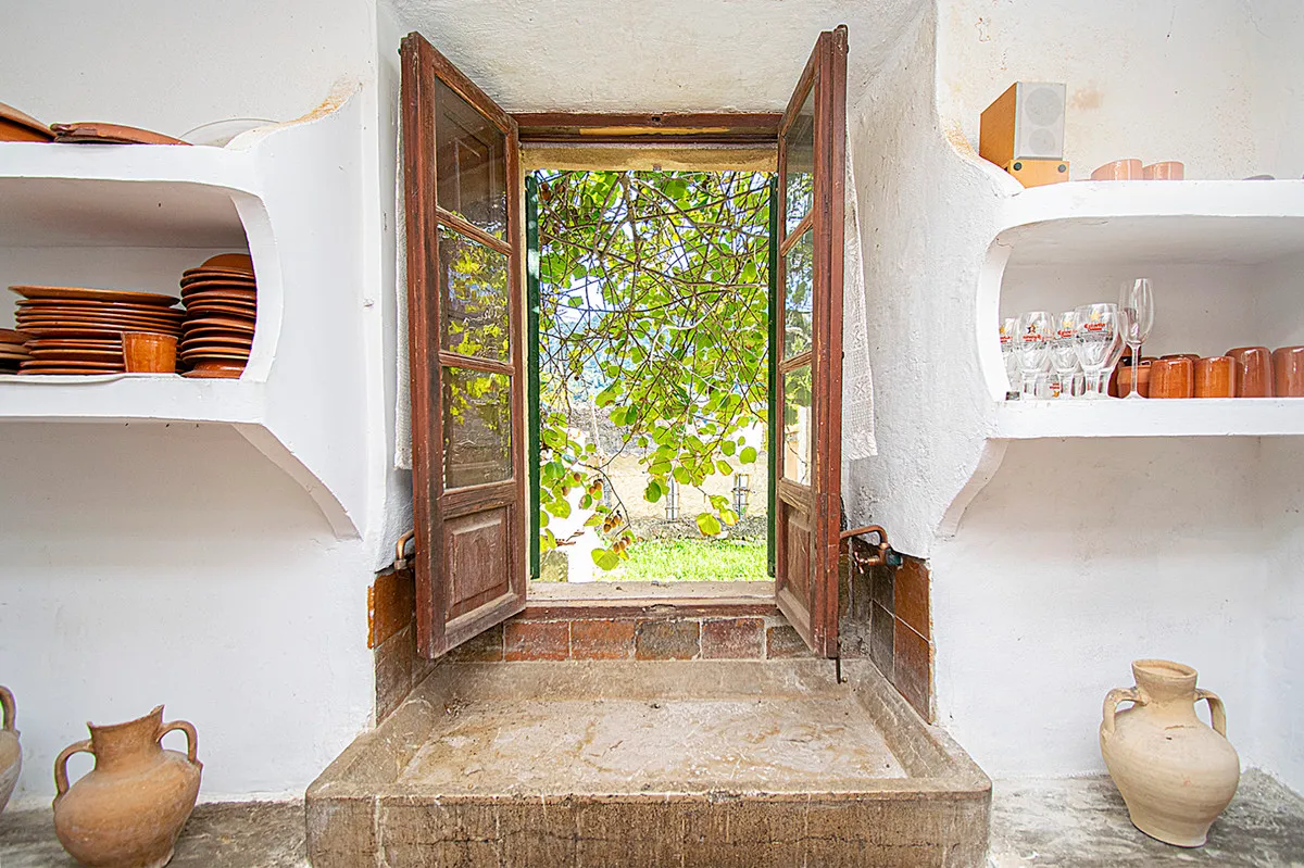 POSESION-POLLENSA-FINCA-POOL-BLICK