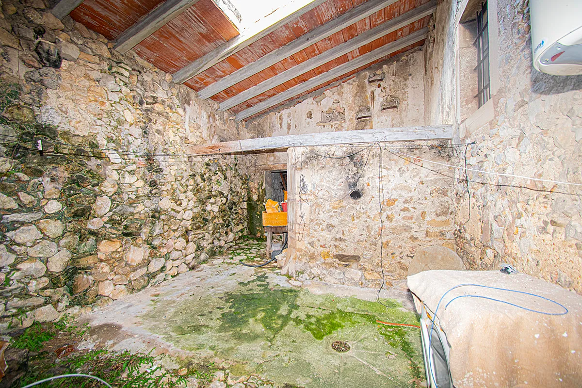 POSESION-POLLENSA-FINCA-POOL-BLICK