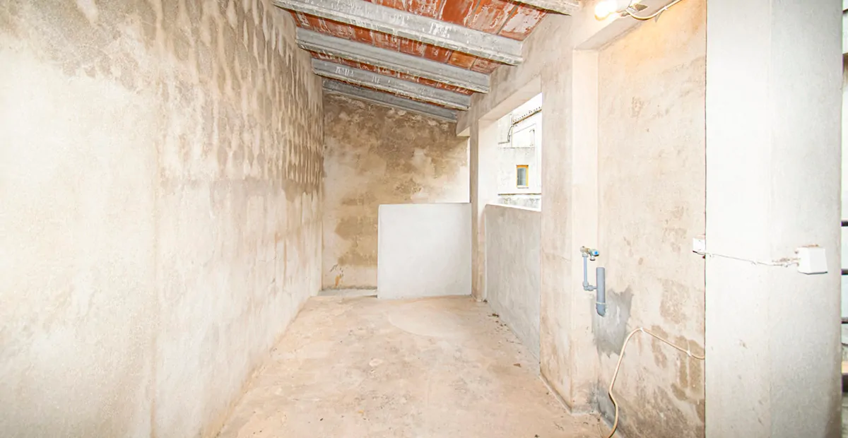 Stadthaus-mit-Terrasse-in-Pollensa