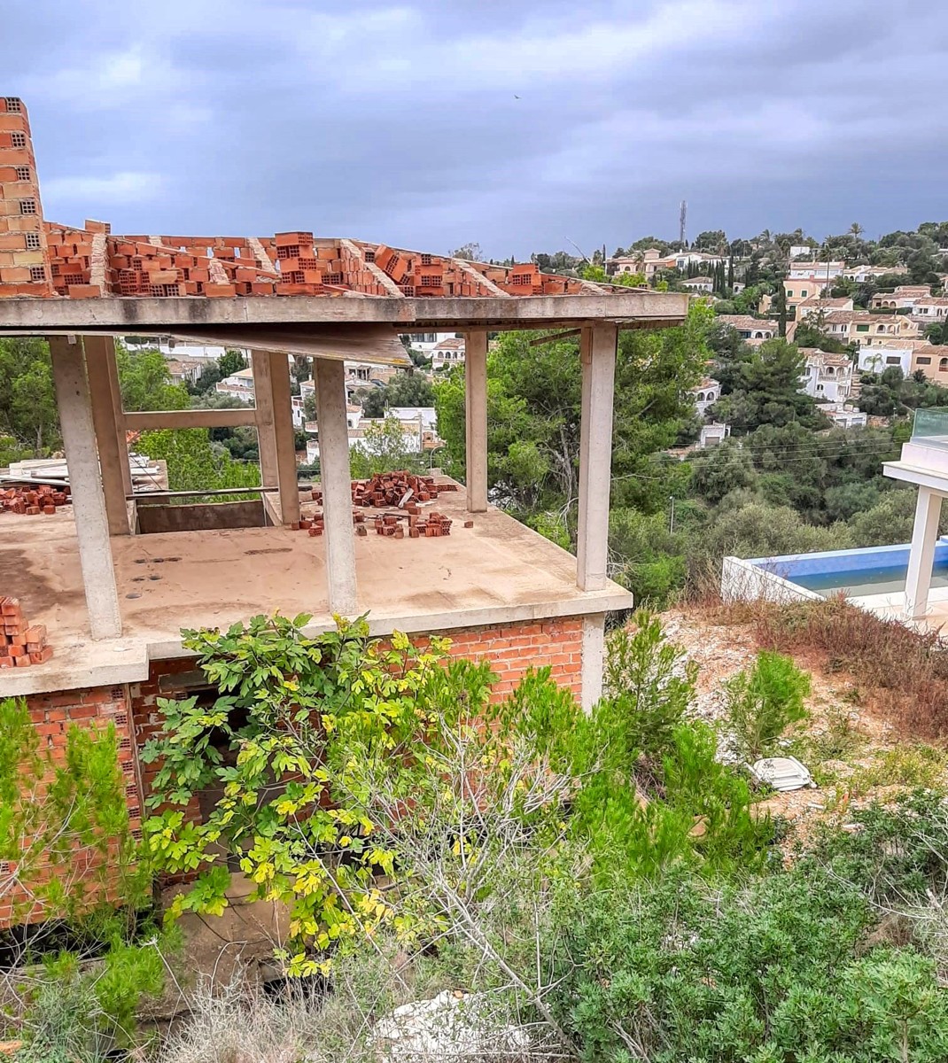 Villa-mit-Blick-und-Pool-in-Cala-Romántica