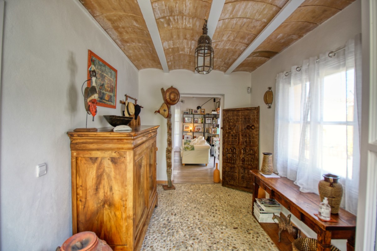 Magnifica-finca-con-piscina-y -gran-terreno-en-San-Joan-Mallorca
