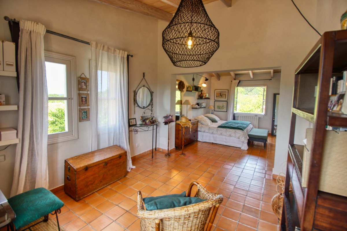 Magnifica-finca-con-piscina-y -gran-terreno-en-San-Joan-Mallorca