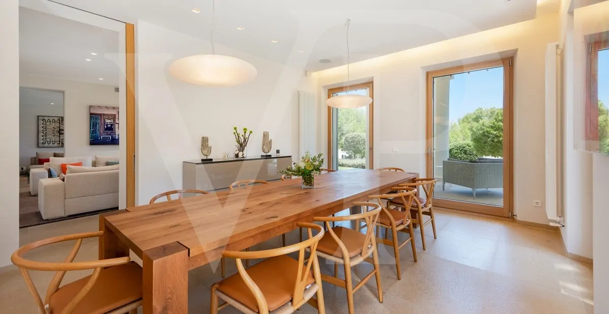 spektakuläre-Villa-in-toplage-qualität-und-design-mit-meerblick-Traumvilla-zu-verkaufen-in-pollensa