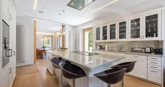 von_poll_real_estate_property_ES234124_image_86