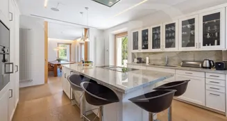 von_poll_real_estate_property_ES234125_image_13