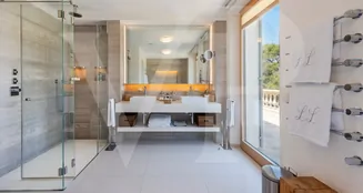 von_poll_real_estate_property_ES234125_image_22