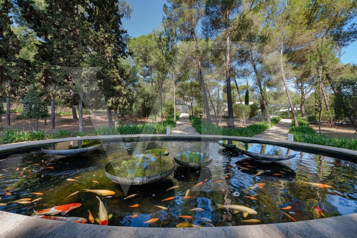 spektakuläre-Villa-in-toplage-qualität-und-design-mit-meerblick-Traumvilla-zu-verkaufen-in-pollensa