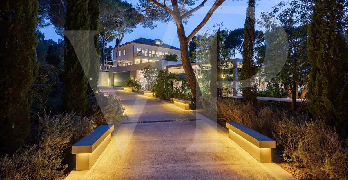 spektakuläre-Villa-in-toplage-qualität-und-design-mit-meerblick-Traumvilla-zu-verkaufen-in-pollensa