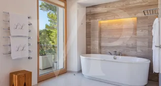 von_poll_real_estate_property_ES234125_image_103