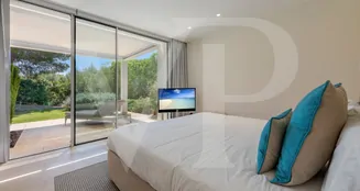 von_poll_real_estate_property_ES234125_image_111