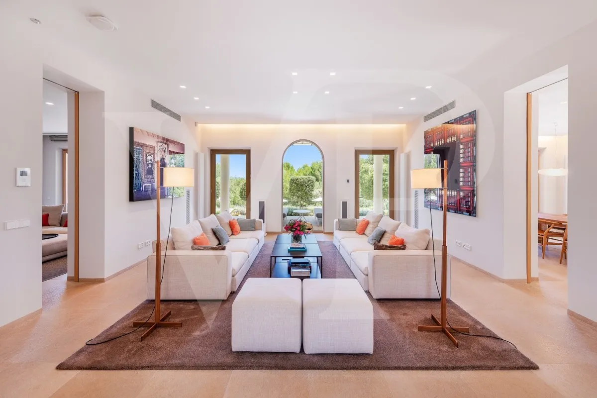 spectacular-villa-in-fantastic-location-quality-and-design-with-sea-views-dream-villa-for-sale-between-pollensa-alcudia