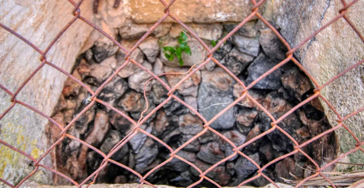 Zu-verkaufen-schönes-traditionelles-Haus-auf-dem-Lande-zu-renovieren-in-San-Lorenzo-de- Cardassar