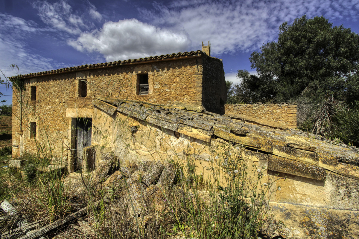 En-venta-preciosa-casa-tradicional-en-el-campo-para-reformar-en-San-Lorenzo-de-Cardassar