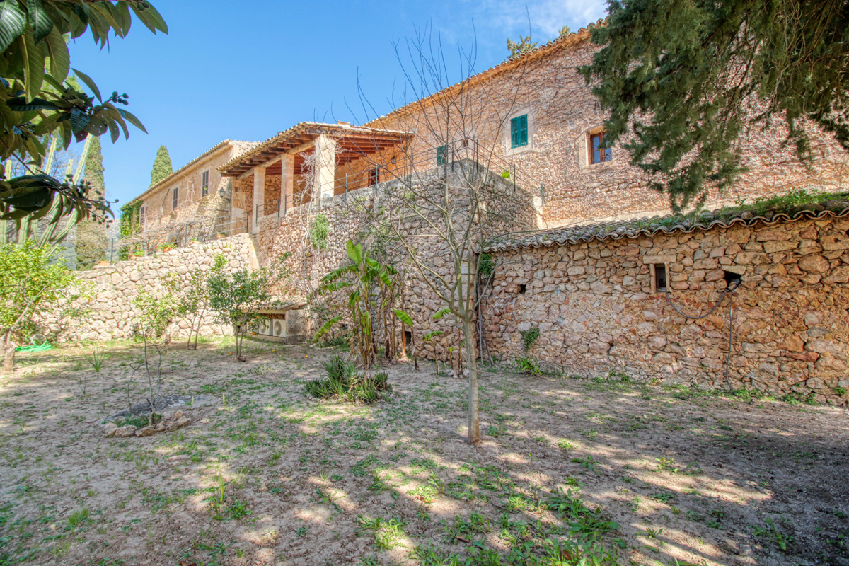 Traumhaftes-historisches-Anwesen-aus-dem-18. Jahrhundert-in einem-Vall-Axartell- Pollensa-Campanet-Bergblick -Tramuntana -Tourismuslizenz