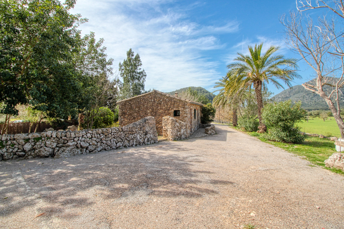 Traumhaftes-historisches-Anwesen-aus-dem-18. Jahrhundert-in einem-Vall-Axartell- Pollensa-Campanet-Bergblick -Tramuntana -Tourismuslizenz