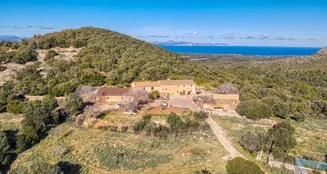 von_poll_real_estate_property_ES234252_image_2