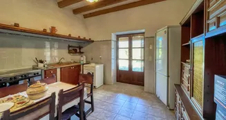 von_poll_real_estate_property_ES234252_image_19