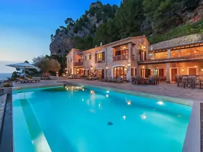 Villa-con-vistas-al-mar-en-Escorca